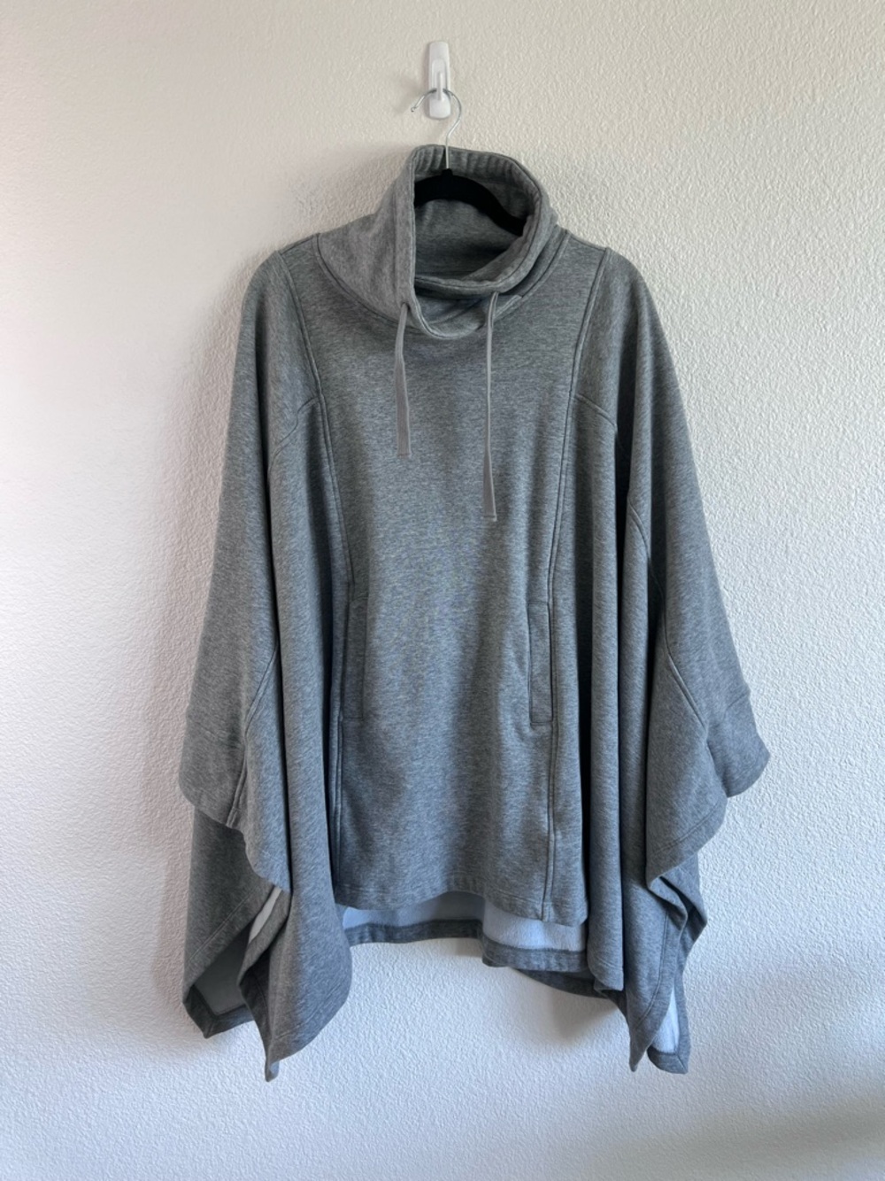 UGG Australia Women's Pichot Poncho Lounge Cape Sweater